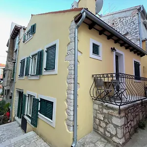 Yellow House Appartamento